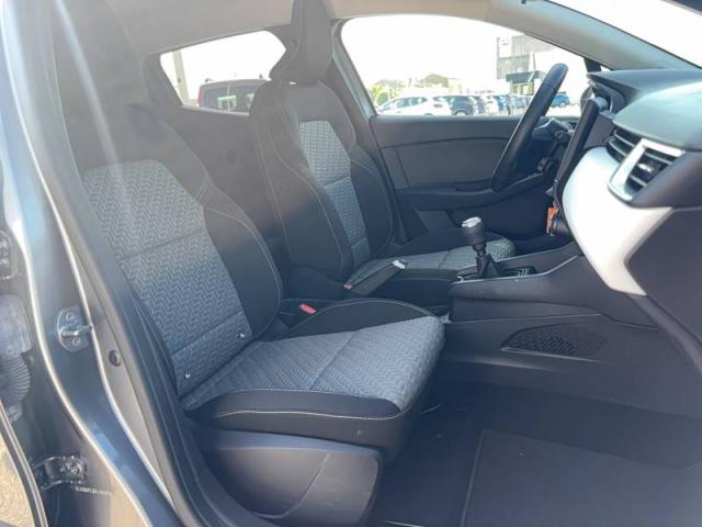 Renault Clio image 9