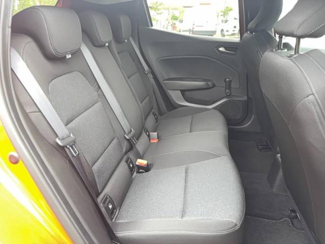 Renault Clio image 1