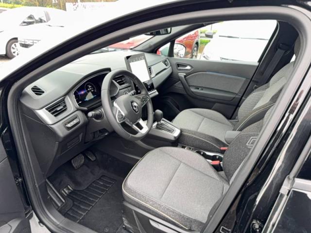 Renault Captur image 2