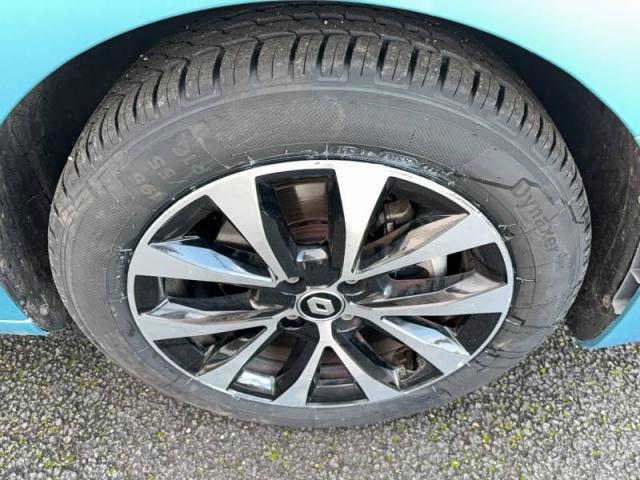 Renault Clio image 8