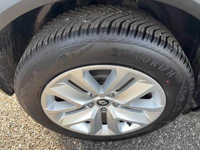 Renault Captur image 2