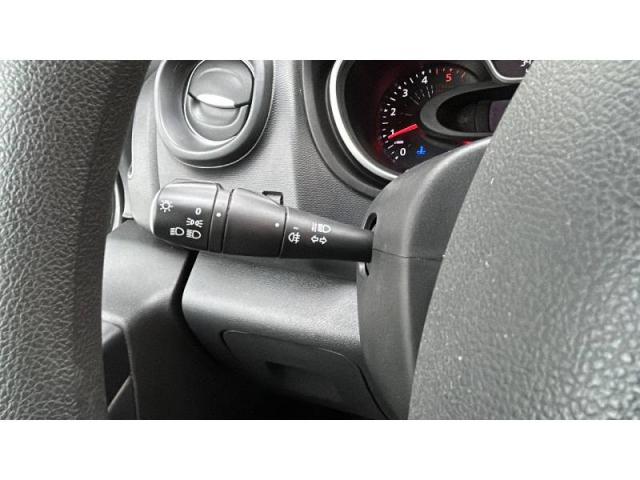 Renault Trafic image 7