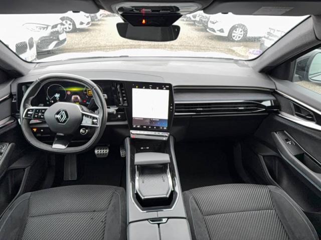 Renault Austral image 9