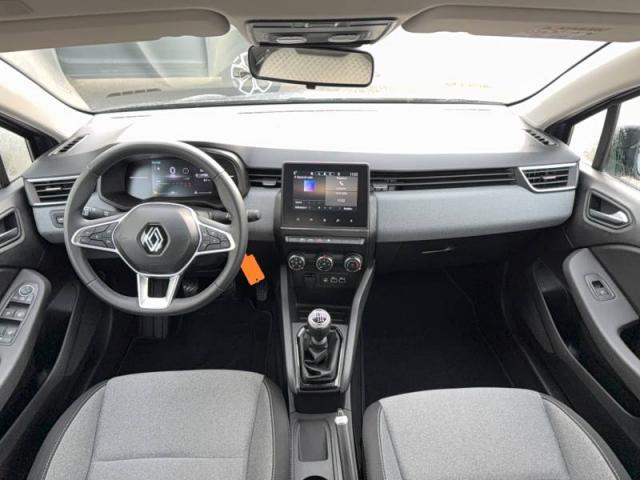 Renault Clio image 1
