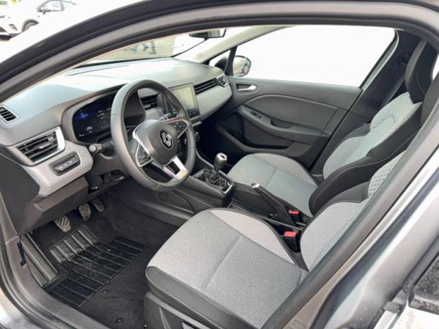 Renault Clio image 1