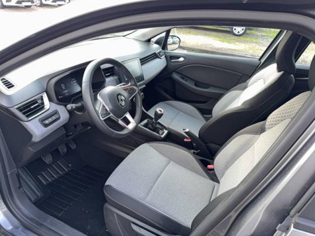 Renault Clio image 1