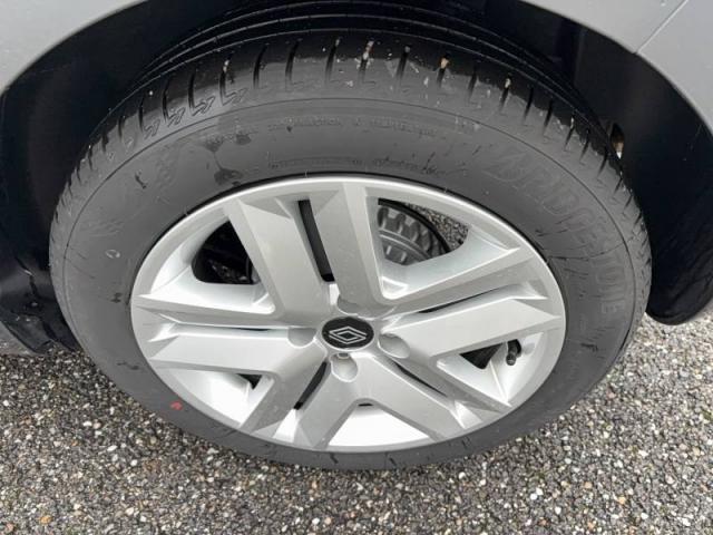 Renault Clio image 9