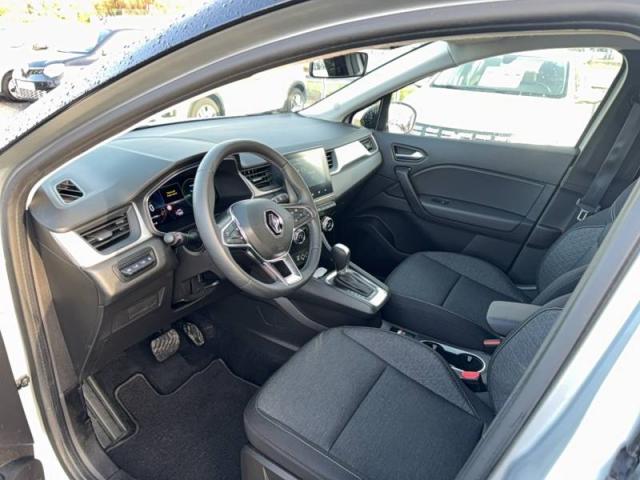 Renault Captur image 2