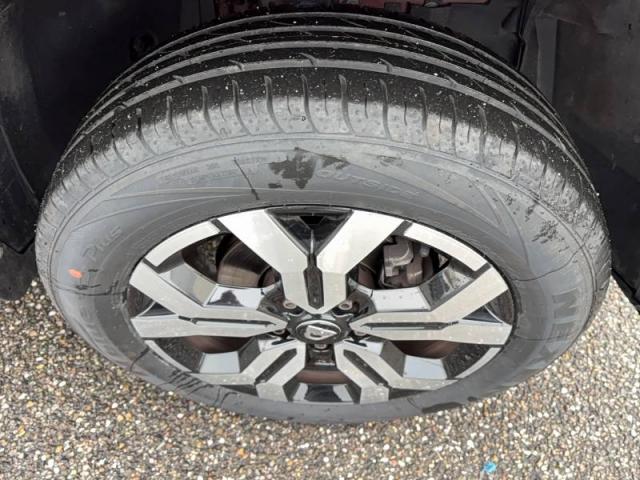 Dacia Duster image 7