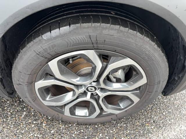 Renault Captur image 2