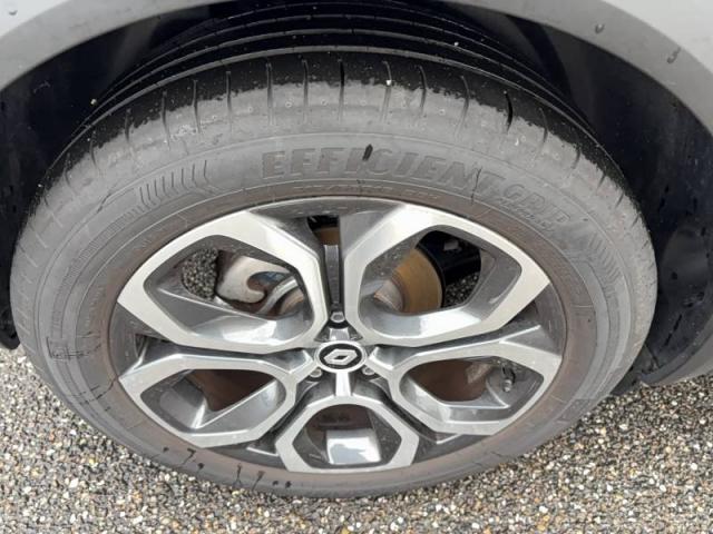 Renault Captur image 9