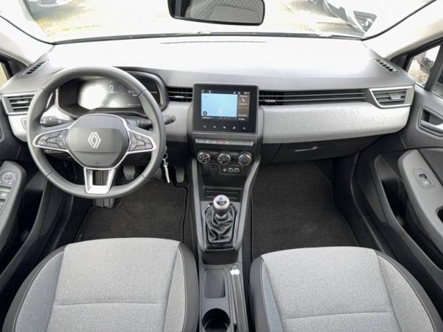 Renault Clio image 2