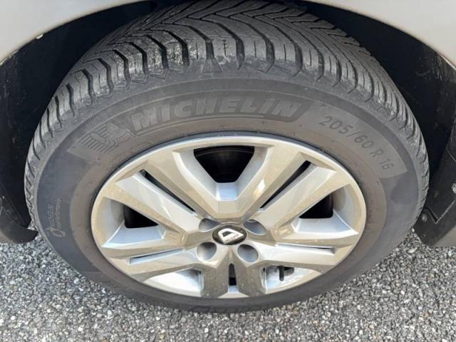 Dacia Sandero image 1