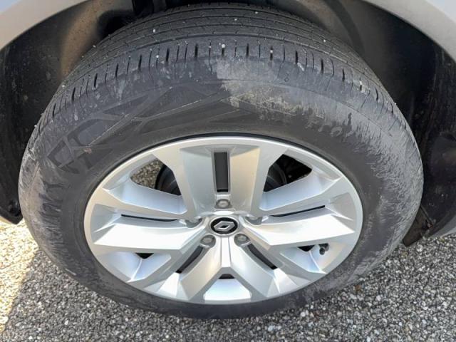 Renault Captur image 6