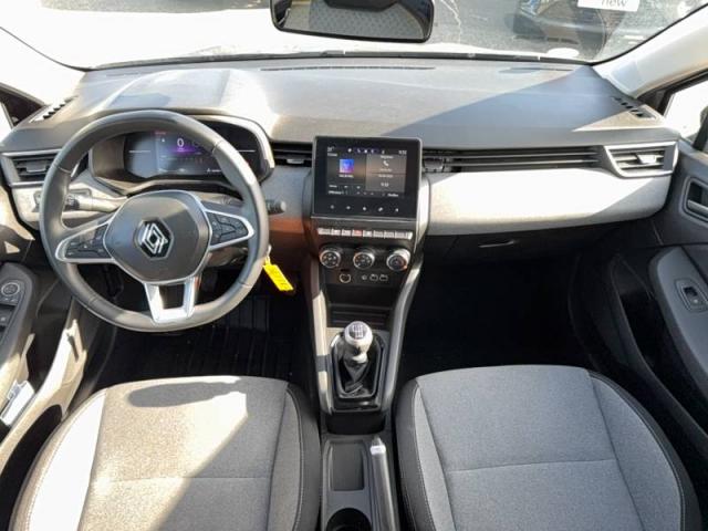 Renault Clio image 6