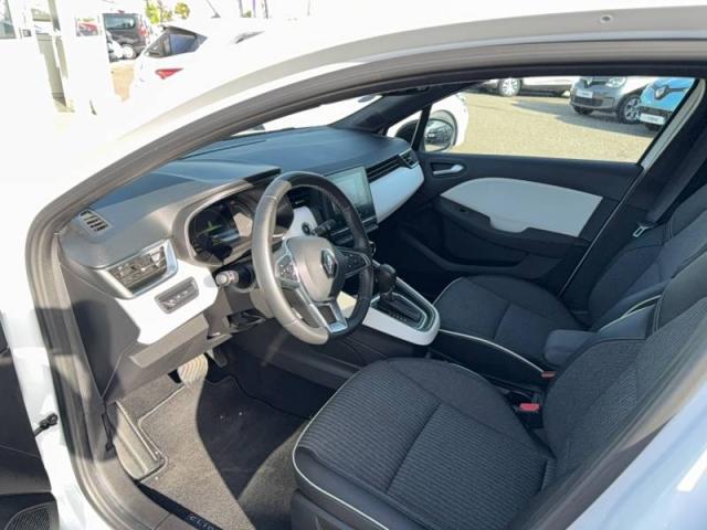 Renault Clio image 9