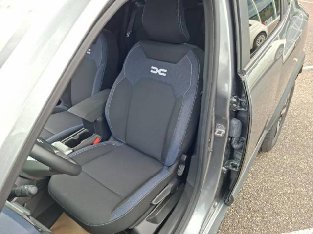 Dacia Duster image 5