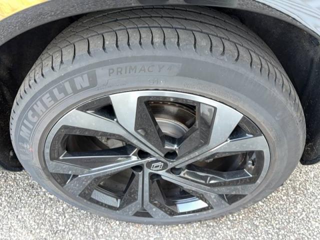 Renault Austral image 9