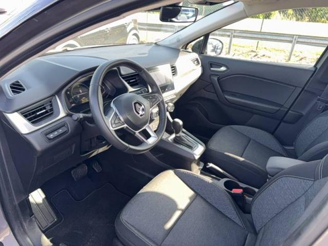 Renault Captur image 2