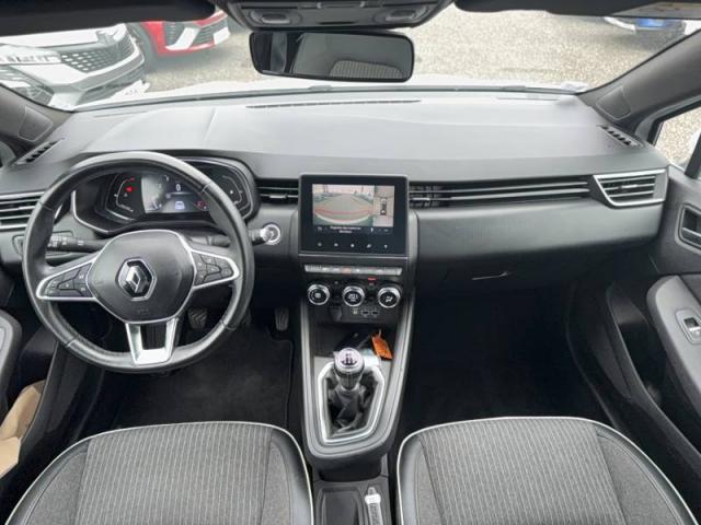 Renault Clio image 2