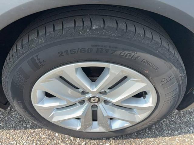 Renault Captur image 8