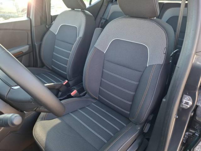 Dacia Sandero image 6