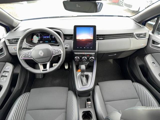 Renault Clio image 9