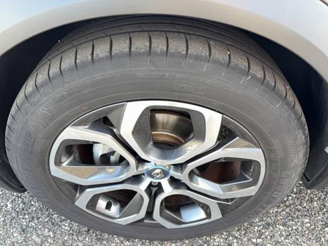 Renault Captur image 8