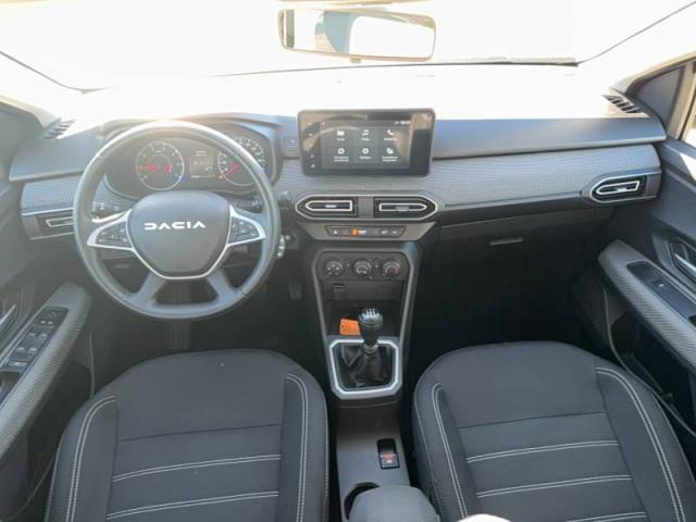 Dacia Sandero image 8