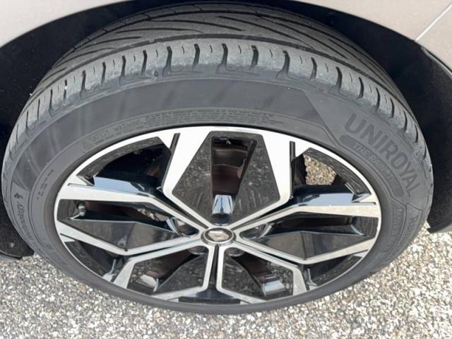 Renault Grand Scénic image 2