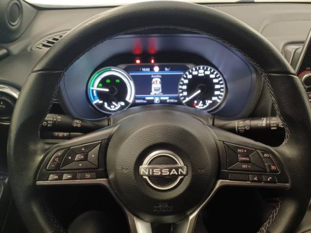Nissan Juke image 8