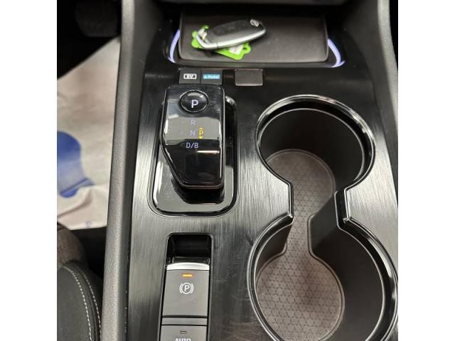 Nissan X-Trail image 8