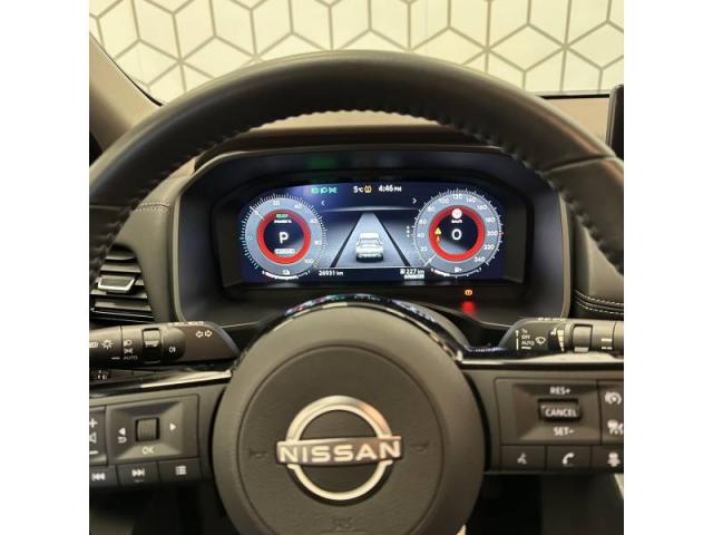Nissan X-Trail image 1