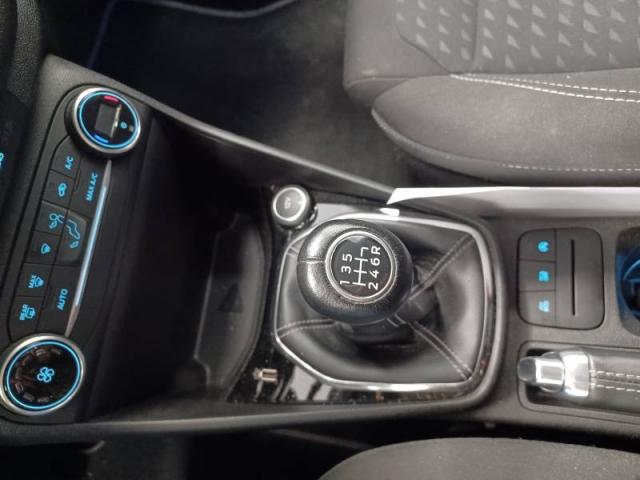 Ford Fiesta image 2