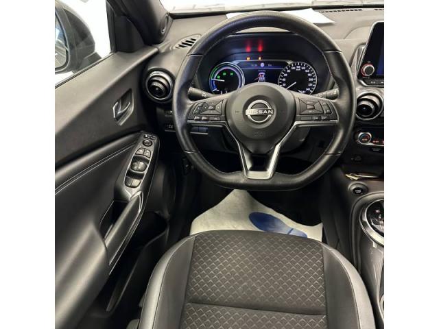 Nissan Juke image 8