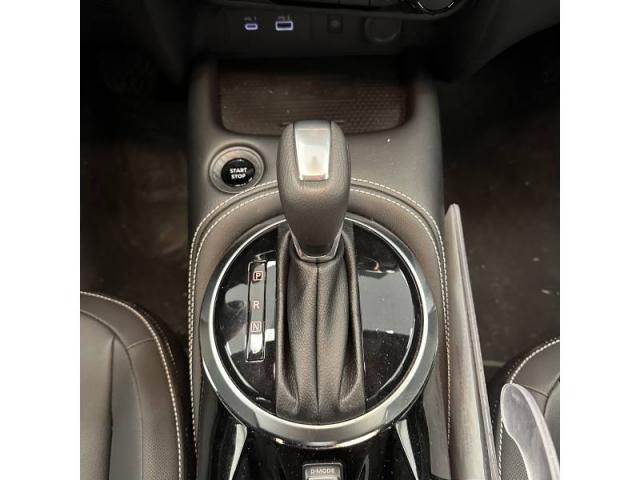 Nissan Juke image 3