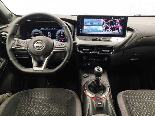 Nissan Juke image 5