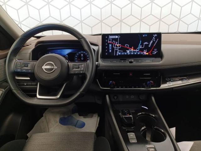 Nissan X-Trail image 8