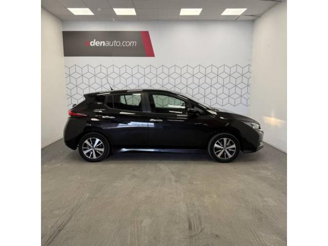 Nissan Leaf image 1