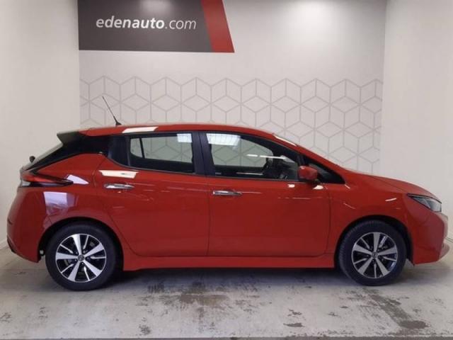 Nissan Leaf image 4