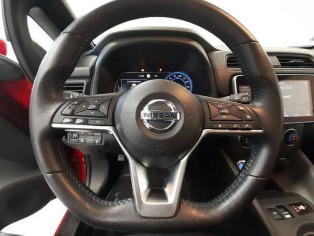 Nissan Leaf image 9
