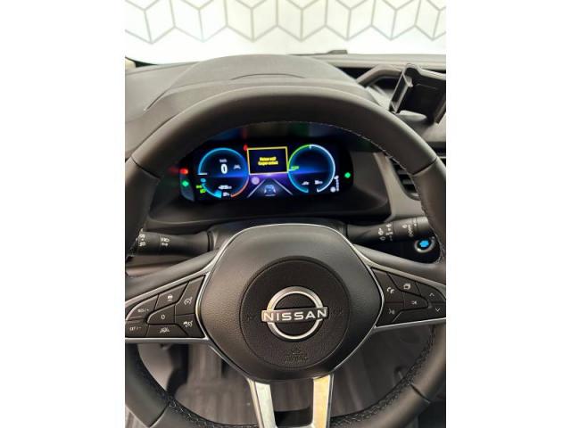 Nissan Townstar image 5