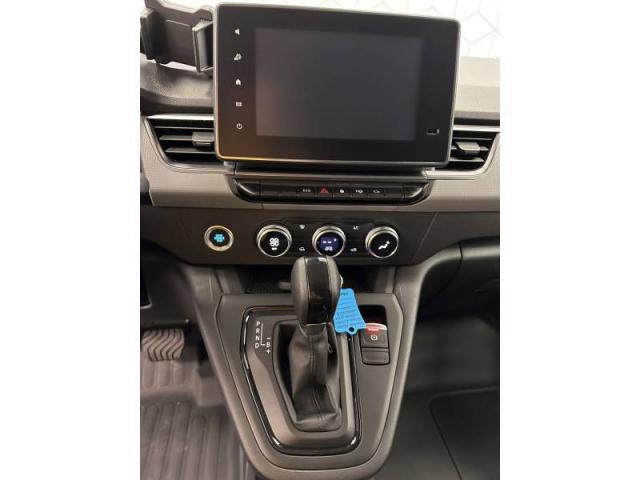 Nissan Townstar image 3