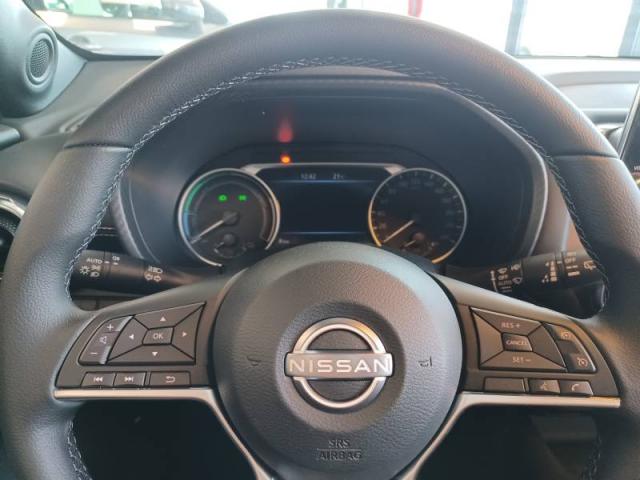 Nissan Juke image 6