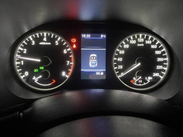 Nissan Juke image 6