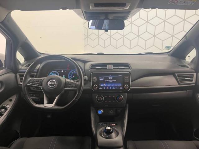 Nissan Leaf image 2