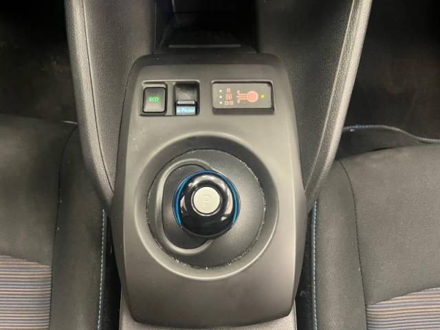 Nissan Leaf image 8