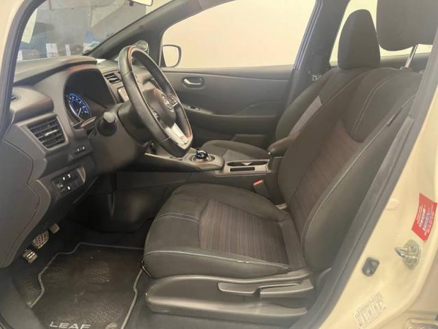 Nissan Leaf image 6