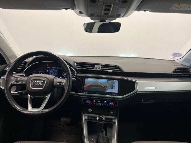 Audi Q3 image 9