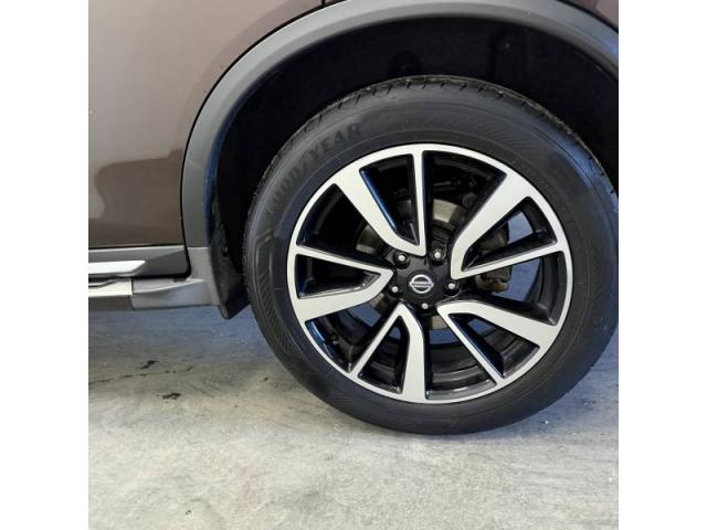Nissan X-Trail image 8